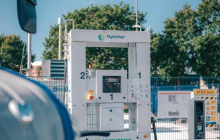 Green hydrogen for zero-emission transport